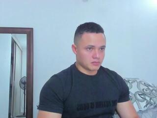 Levi Shane webcam model stream image