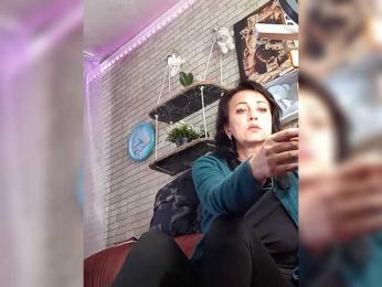 Lina-a-13 webcam model stream image