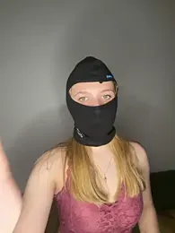 SweetyLucy555 webcam model stream image
