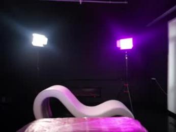 _meganmeow_ webcam chaturbate model stream image