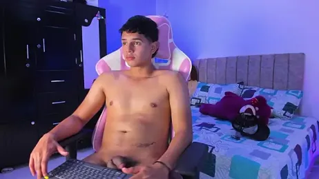 Adrian_Prime_ webcam model stream image