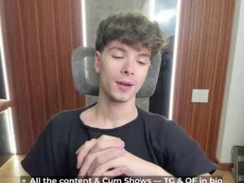 calvin_loves_you webcam chaturbate model stream image