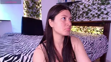 kisstarxxx webcam model stream image