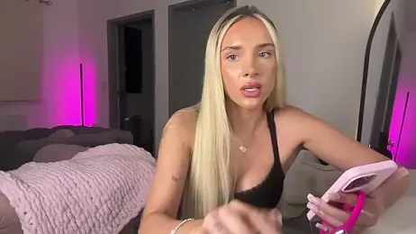 Naughtyblondex webcam stripchat model stream image
