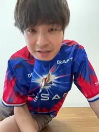 yuuki8910 webcam model stream image
