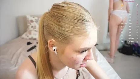 EllenReeves webcam model stream image