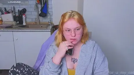 soft_focus webcam model stream image