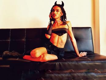 ElaFoxiy webcam livejasmin model stream image