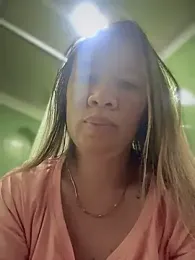 Emiily_lee webcam model stream image