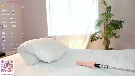 SweetLilyLove webcam model stream image