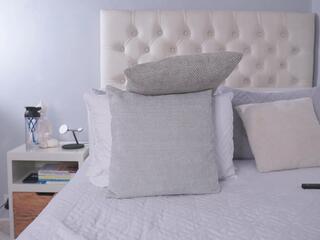 Noah Avery webcam model stream image