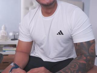 Noah Avery webcam flirt4free model stream image