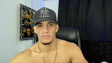 jhonnysnow17 webcam stripchat model stream image