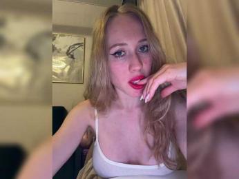 LiiBaby webcam model stream image