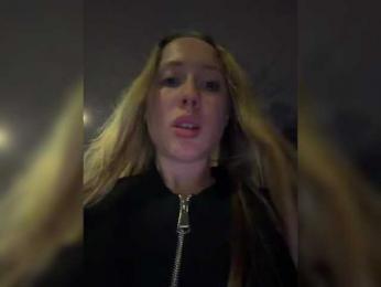 LiiBaby webcam model stream image