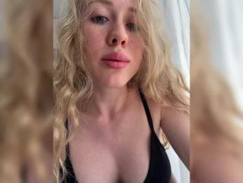 LiiBaby webcam model stream image