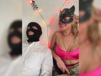 Pusydiamond webcam model stream image