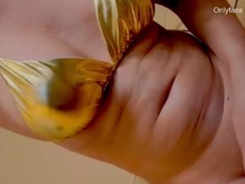 thippy69 webcam chaturbate model stream image