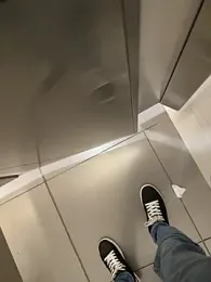 Eros_lee webcam model stream image