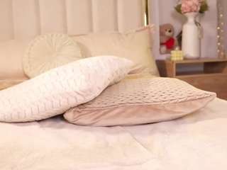 saryhott webcam model stream image