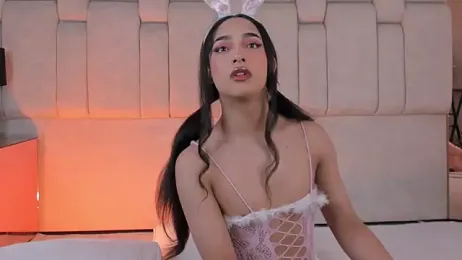 AriBloom7 webcam model stream image