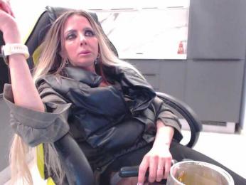 blondalina webcam bongacams model stream image