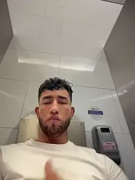 liam_bronw webcam stripchat model stream image