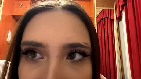 LauraMystiq webcam stripchat model stream image