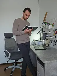 Lovebackground webcam model stream image