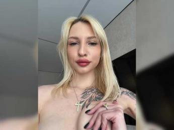 Cristi-Candy webcam bongacams model stream image