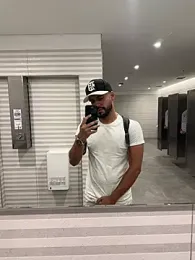 Leon__Hart_ webcam model stream image