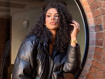 LyaDumont webcam livejasmin model stream image