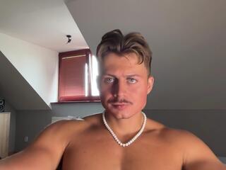 Noah Sandler webcam model stream image