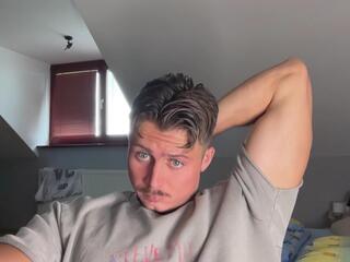 Noah Sandler webcam model stream image