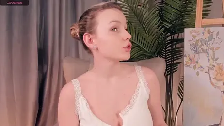 SilentHowl webcam model stream image