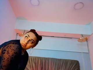 yingandyangg webcam model stream image