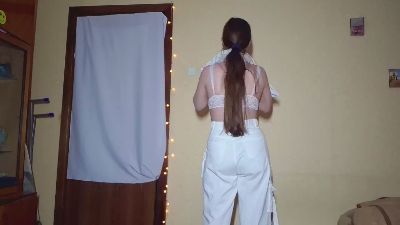 RoxanaKneisler webcam model stream image