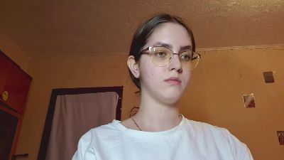 RoxanaKneisler webcam cam4 model stream image