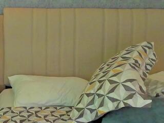 Isa Raven webcam model stream image