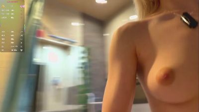 SilviaKinnion webcam cam4 model stream image