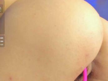 Iloveyou111 webcam model stream image