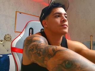 Alan Thompson webcam model stream image