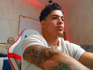 Alan Thompson webcam model stream image