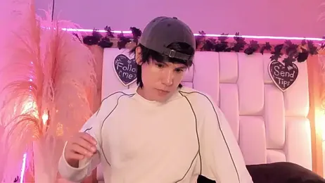 Daphne_And_Roger webcam model stream image