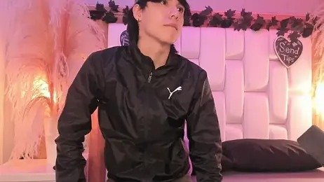 Daphne_And_Roger webcam model stream image