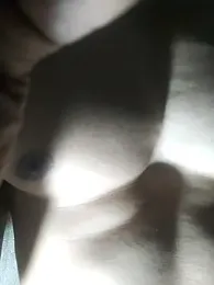 Rounakthakur webcam model stream image