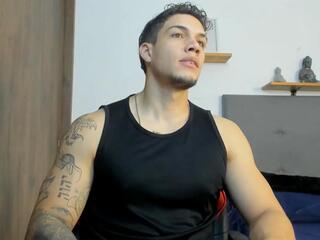 Axel Tylor webcam flirt4free model stream image