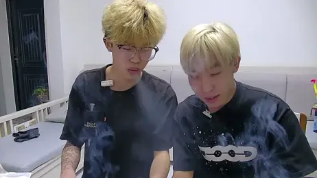 Chili-001 webcam model stream image