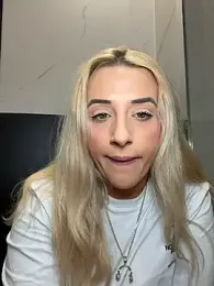Strongqueen webcam stripchat model stream image