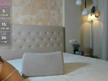 VibeHunterChan webcam bongacams model stream image